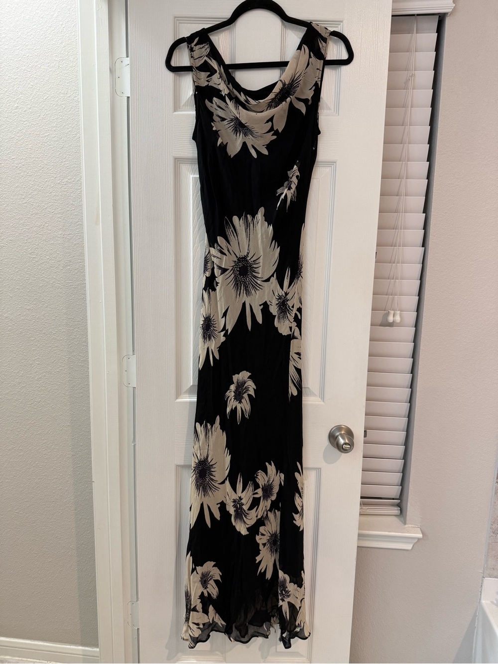 90’s Style Vintage Black Floral Maxi Dress with Cream Bloom Print